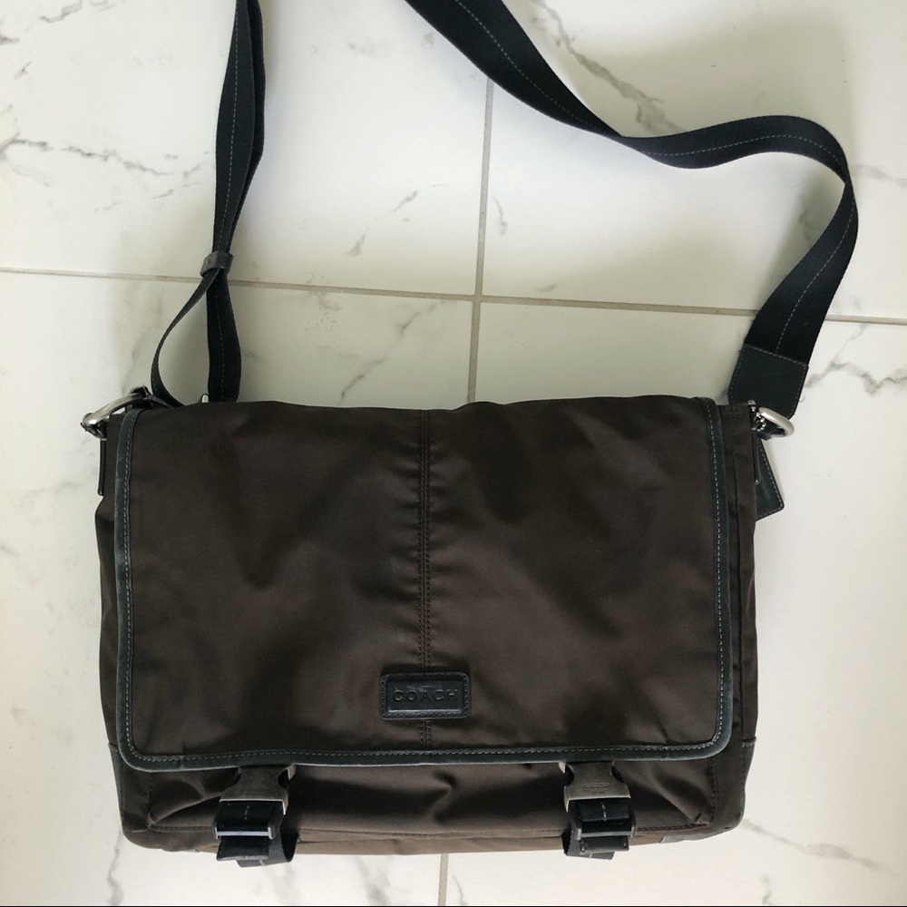 COACH Men’s Messenger Bag